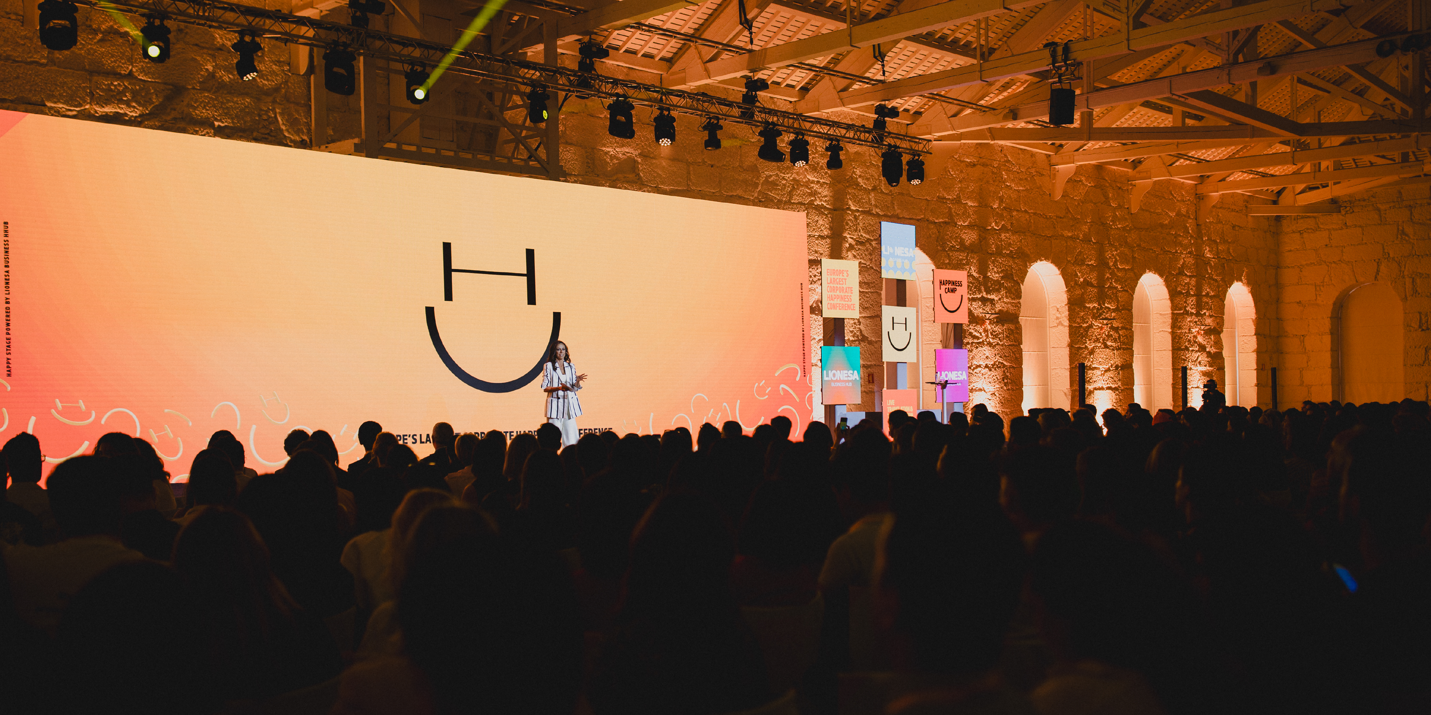 Happiness Camp | Tornar o progresso tecnológico sustentável para as pessoas